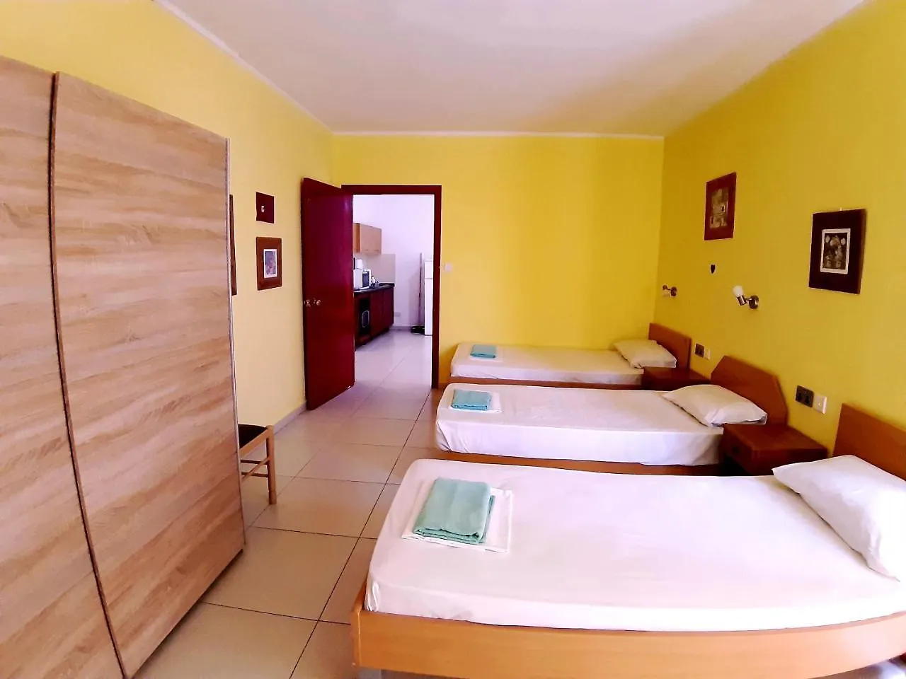 Aparthotel 'Young'Seven Apartments San Ġiljan