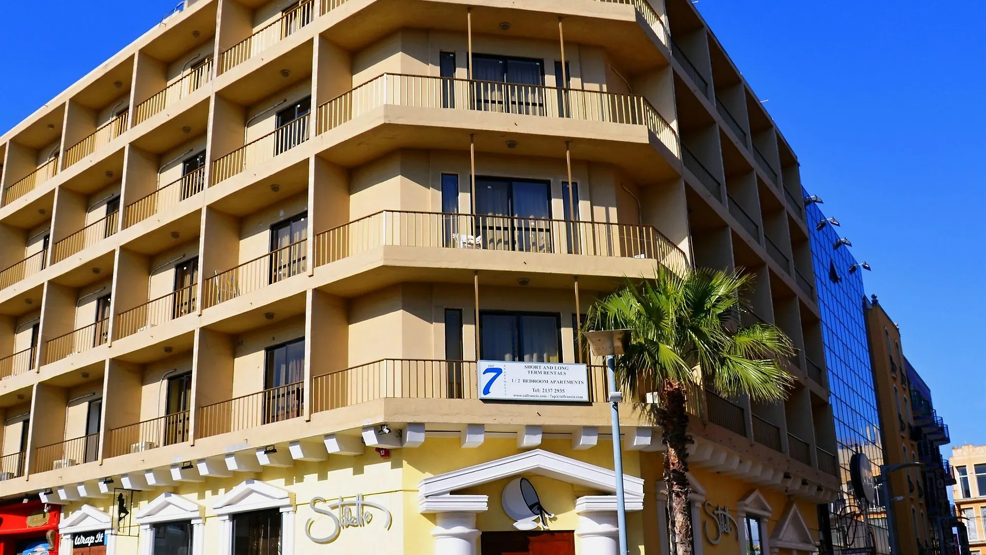 'Young'Seven Apartments San Ġiljan Malta